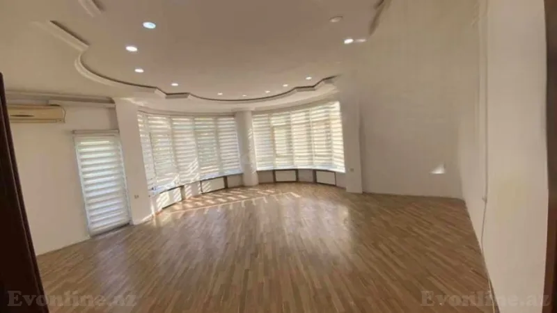 5 otaqlı Ofis 194 m² Nəriman Nərimanov m. Satılır