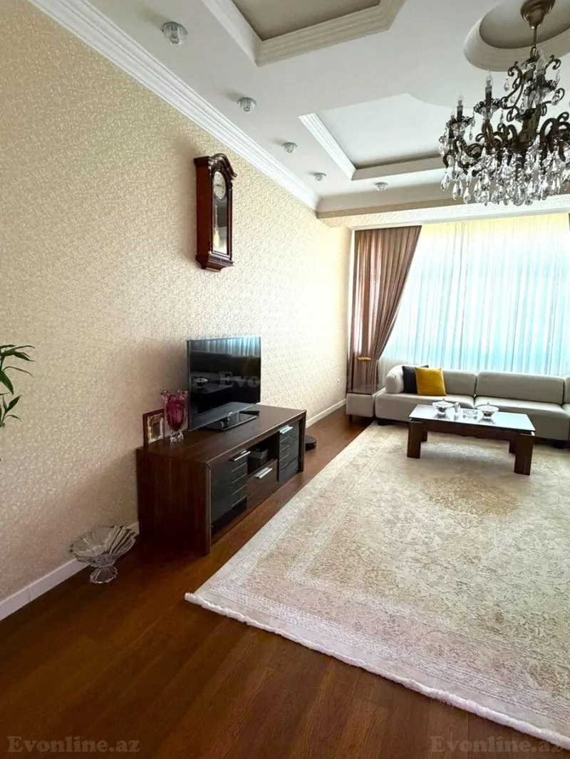 Satılır 3 otaqlı Mənzil Yeni tikili 120 m² Qara Qarayev m. - şəkil 4