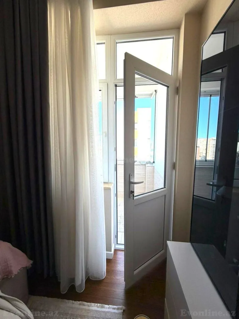 Satılır 3 otaqlı Mənzil Yeni tikili 120 m² Qara Qarayev m. - şəkil 18