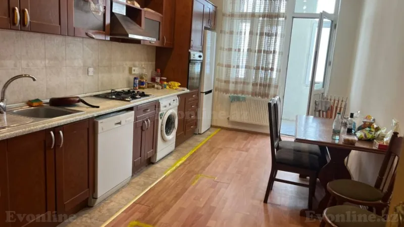 Kirayə verilir 3 otaqlı Mənzil Yeni tikili 150 m² Nizami m. - şəkil 3