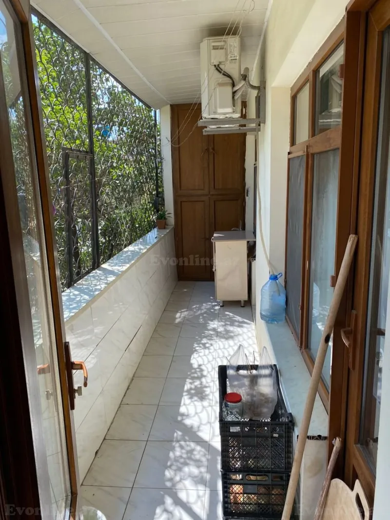 Satılır 5 otaqlı Mənzil Köhnə tikili 120 m² İnşaatçılar m. - şəkil 10