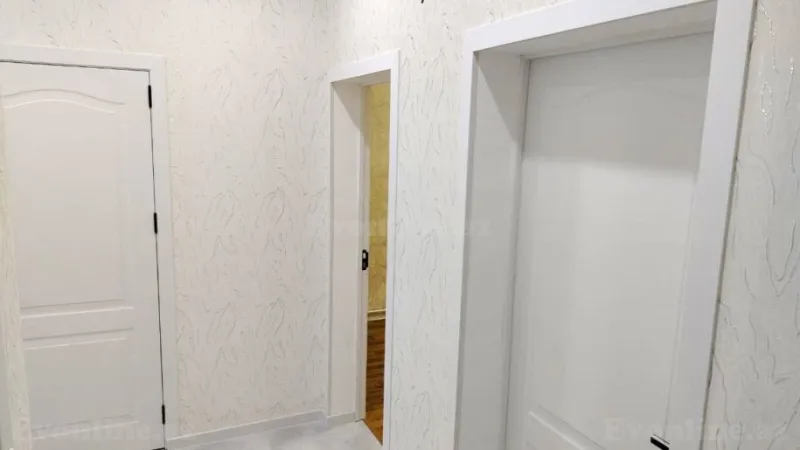 Satılır 3 otaqlı Mənzil Yeni tikili 70 m² Suraxanı r. - şəkil 8