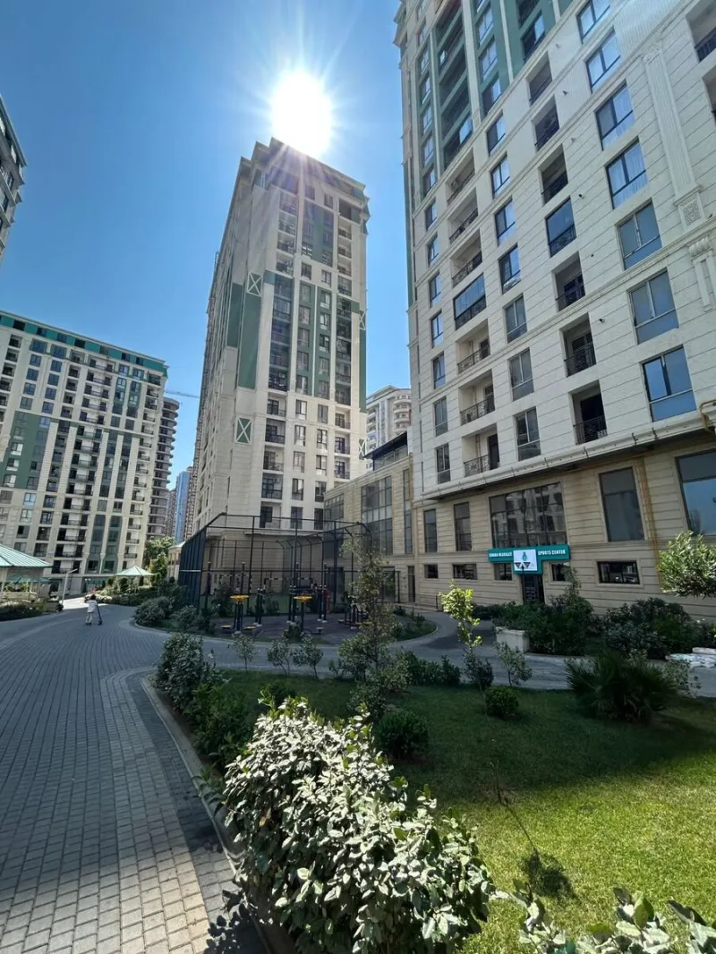 Satılır 4 otaqlı Mənzil Yeni tikili 172 m² Gənclik m. - şəkil 4