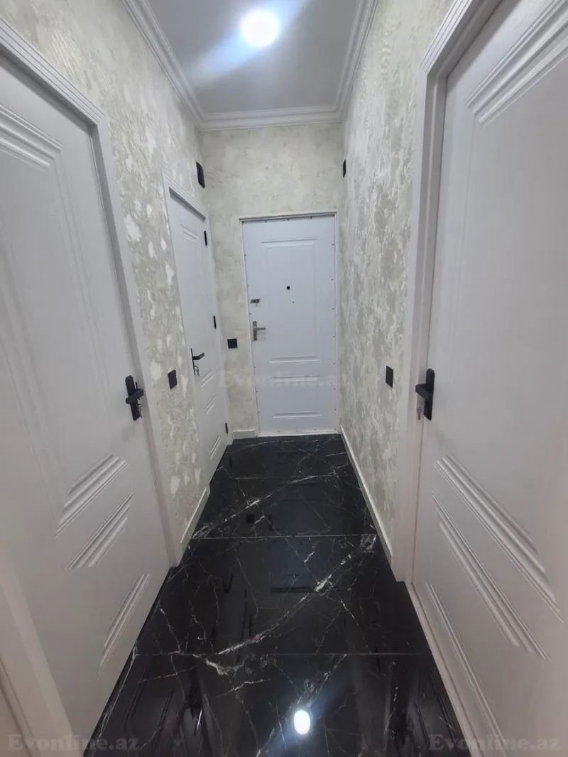 Satılır 3 otaqlı Mənzil Köhnə tikili 75 m² 2-ci mikrorayon - şəkil 4