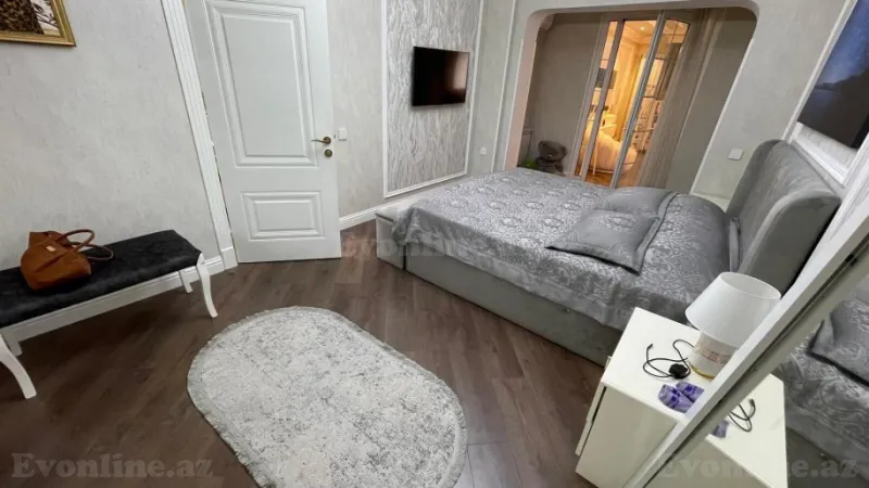 Satılır 3 otaqlı Mənzil Köhnə tikili 120 m² Nəsimi r. - şəkil 7