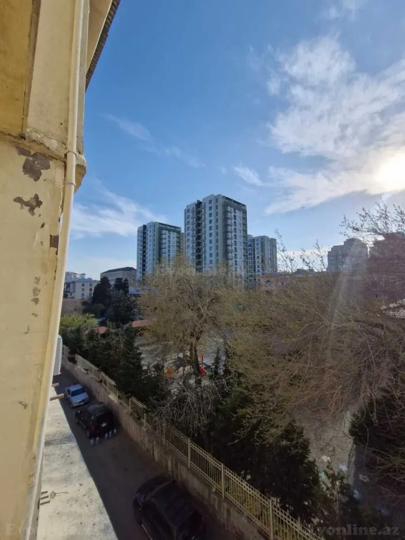 Satılır 3 otaqlı Mənzil Köhnə tikili 88 m² Nizami m. - şəkil 6