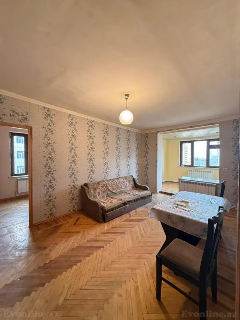 Satılır 2 otaqlı Mənzil Köhnə tikili 55 m² Yasamal - şəkil 2