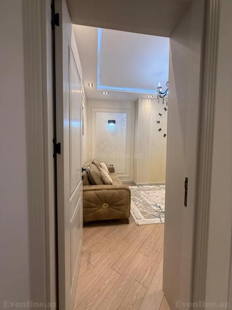 Satılır 3 otaqlı Mənzil Yeni tikili 92 m² Səbail r. - şəkil 9