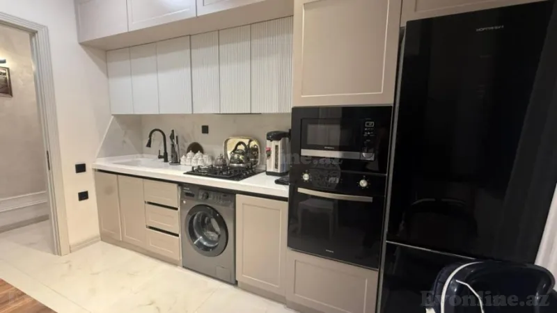 Satılır 3 otaqlı Mənzil Yeni tikili 92 m² Səbail r. - şəkil 14