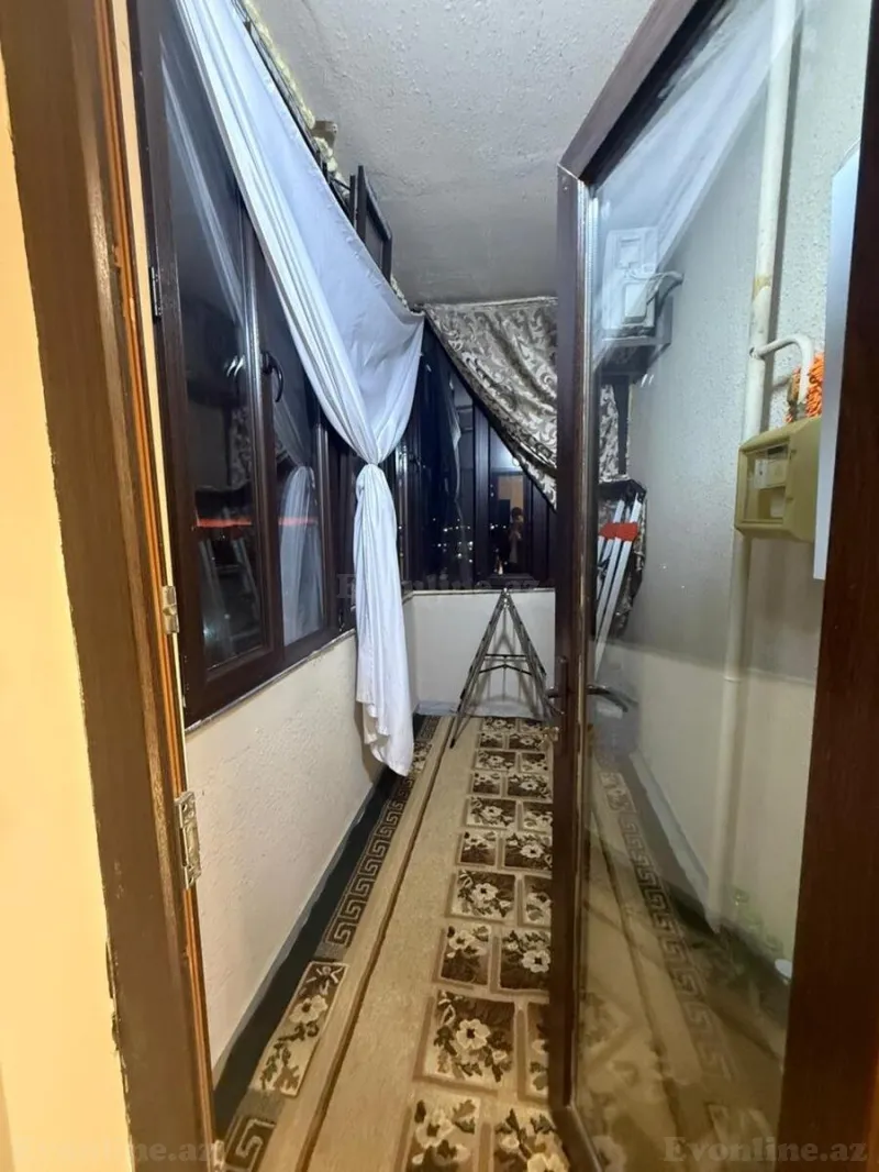 Satılır 3 otaqlı Mənzil Yeni tikili 92 m² Səbail r. - şəkil 16