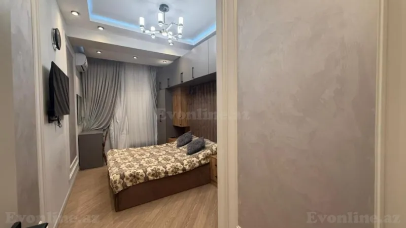 Satılır 3 otaqlı Mənzil Yeni tikili 92 m² Səbail r. - şəkil 18