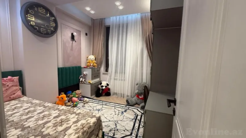 Satılır 3 otaqlı Mənzil Yeni tikili 92 m² Səbail r. - şəkil 24