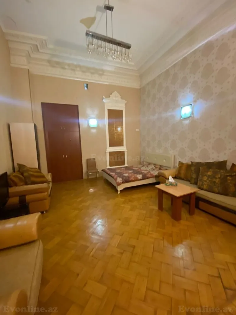 Kirayə verilir 1 otaqlı Mənzil Köhnə tikili 65 m² Sahil m. - şəkil 3