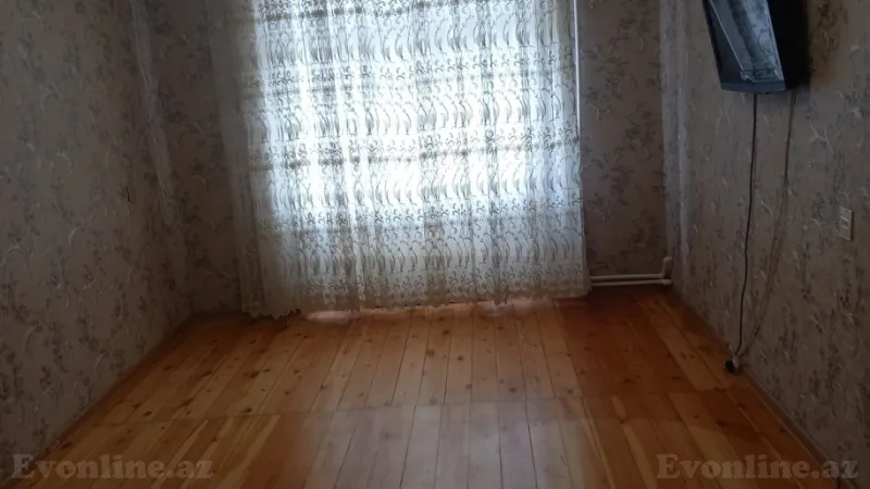 Satılır 2 otaqlı Mənzil Köhnə tikili 65 m² Xətai r. - şəkil 3