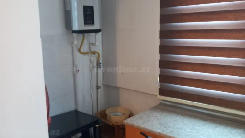 Satılır 2 otaqlı Mənzil Köhnə tikili 65 m² Xətai r. - şəkil 5