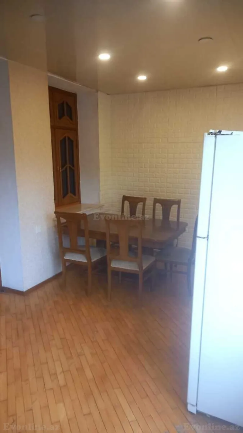 Kirayə verilir 2 otaqlı Mənzil Köhnə tikili 65 m² 28 May m. - şəkil 6