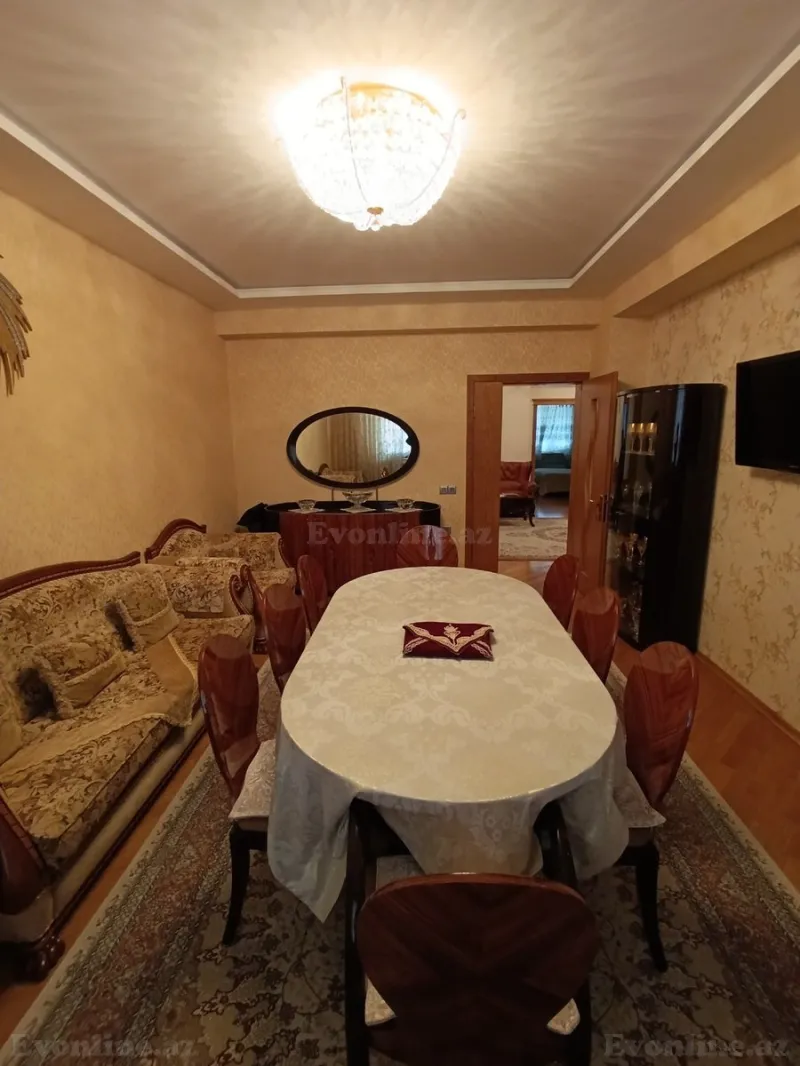 Satılır 5 otaqlı Mənzil Yeni tikili 180 m² Memar Əcəmi m. - şəkil 8