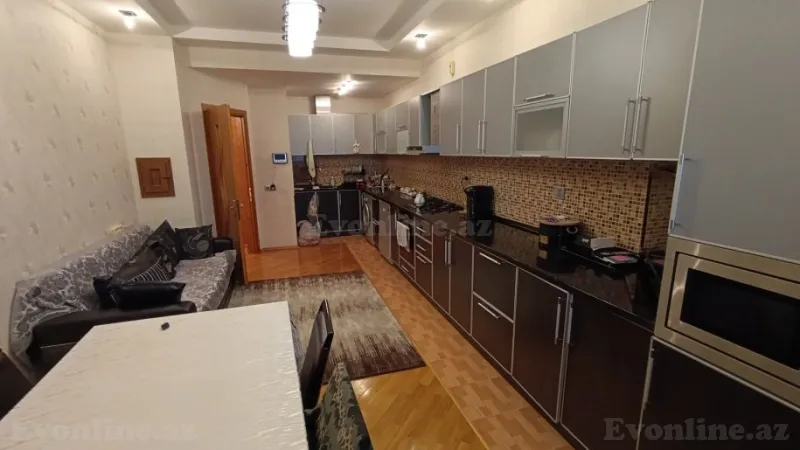 Satılır 5 otaqlı Mənzil Yeni tikili 180 m² Memar Əcəmi m. - şəkil 18