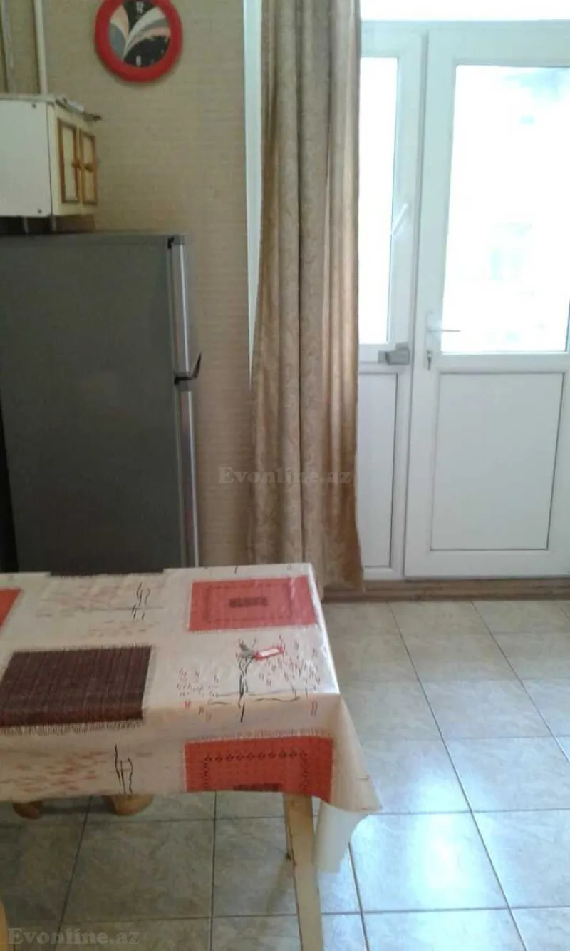 Kirayə verilir 1 otaqlı Mənzil Köhnə tikili 35 m² Bayıl - şəkil 3