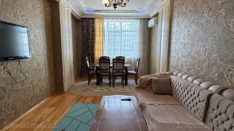 3 otaqlı Mənzil 81 m² Həzi Aslanov m. Satılır