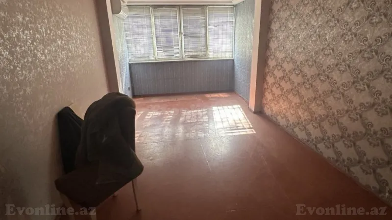 Kirayə verilir 2 otaqlı Mənzil Köhnə tikili 50 m² Neftçilər m. - şəkil 4