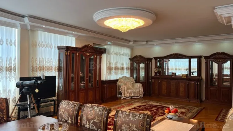 3 otaqlı Mənzil 163 m² Yasamal Satılır