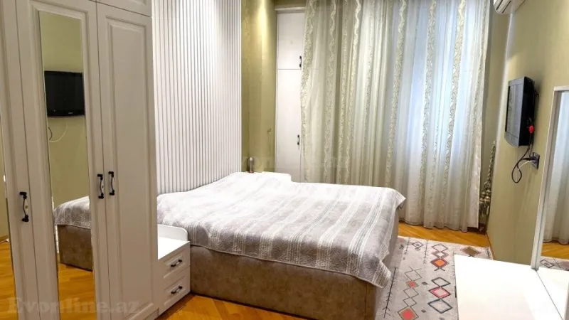 Satılır 4 otaqlı Mənzil Yeni tikili 185 m² Xətai m. - şəkil 4