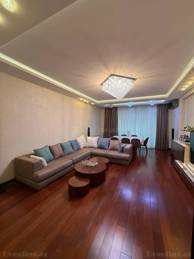 4 otaqlı Mənzil 175 m² Yasamal Satılır