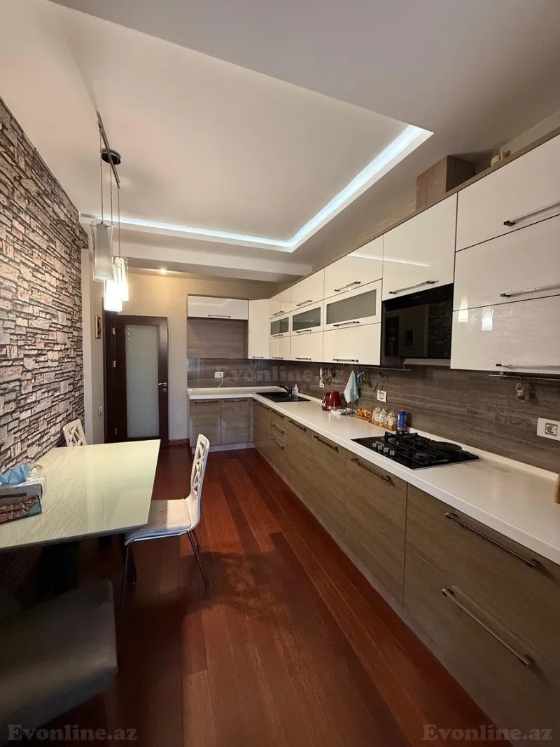 Satılır 4 otaqlı Mənzil Yeni tikili 175 m² Yasamal - şəkil 12