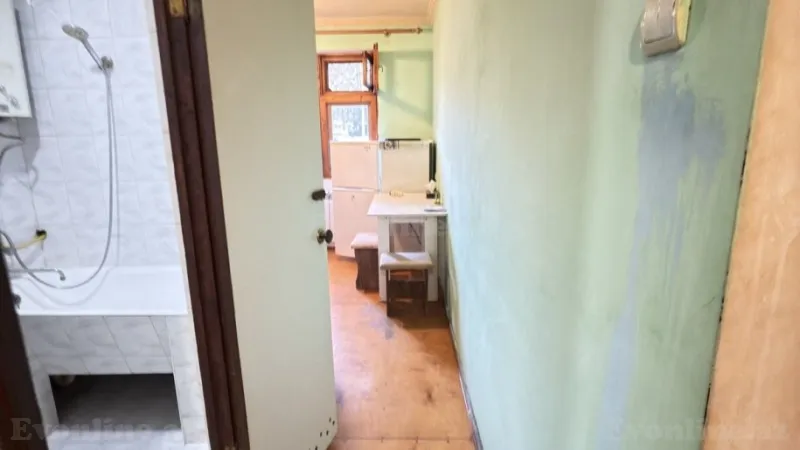 Satılır 1 otaqlı Mənzil Köhnə tikili 40 m² Xalqlar Dostluğu m. - şəkil 7