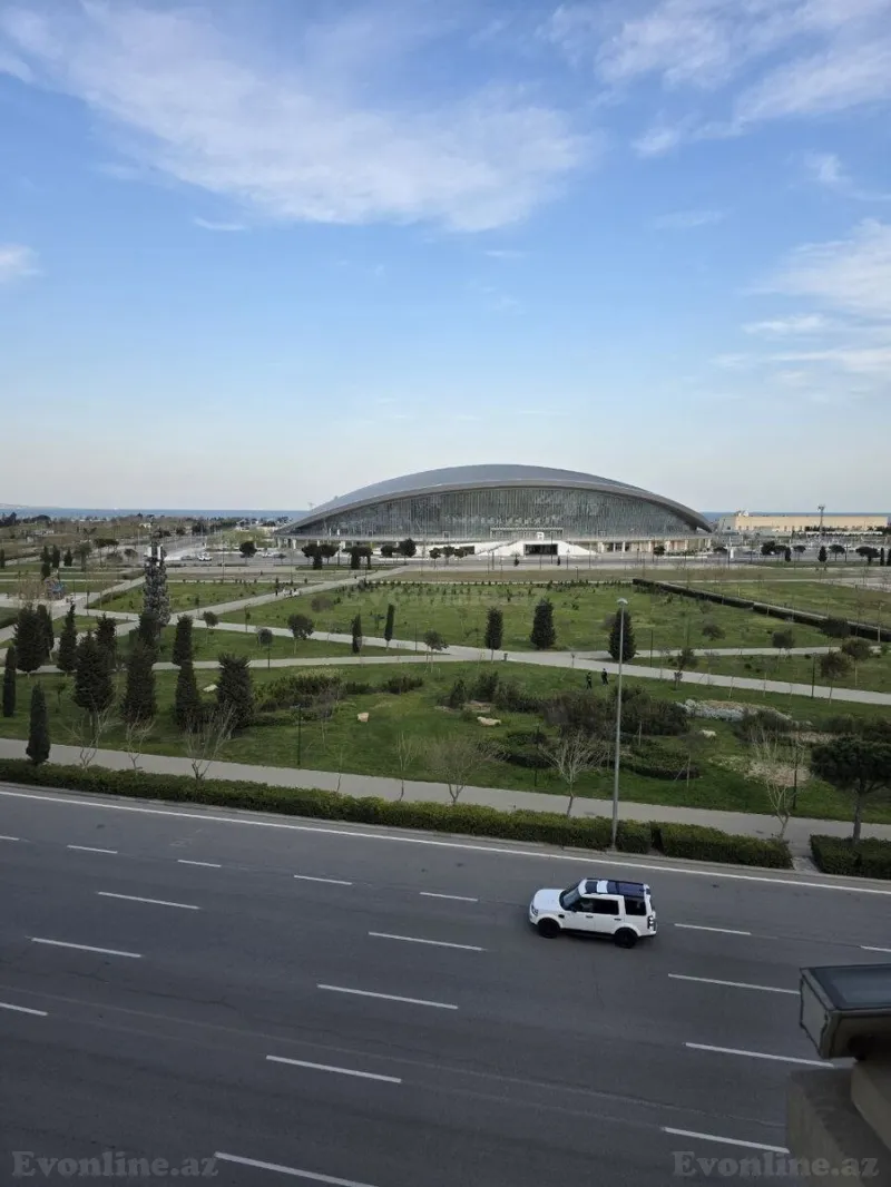 Satılır 12 otaqlı Mənzil Yeni tikili 312 m² Bayıl - şəkil 2