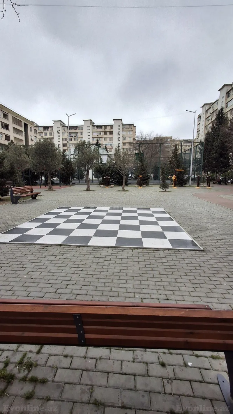 Satılır 2 otaqlı Mənzil Köhnə tikili 65 m² Gənclik m. - şəkil 11