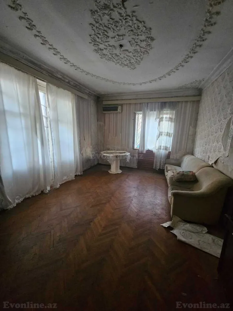 Satılır 3 otaqlı Mənzil Köhnə tikili 65 m² Nəsimi r. - şəkil 8