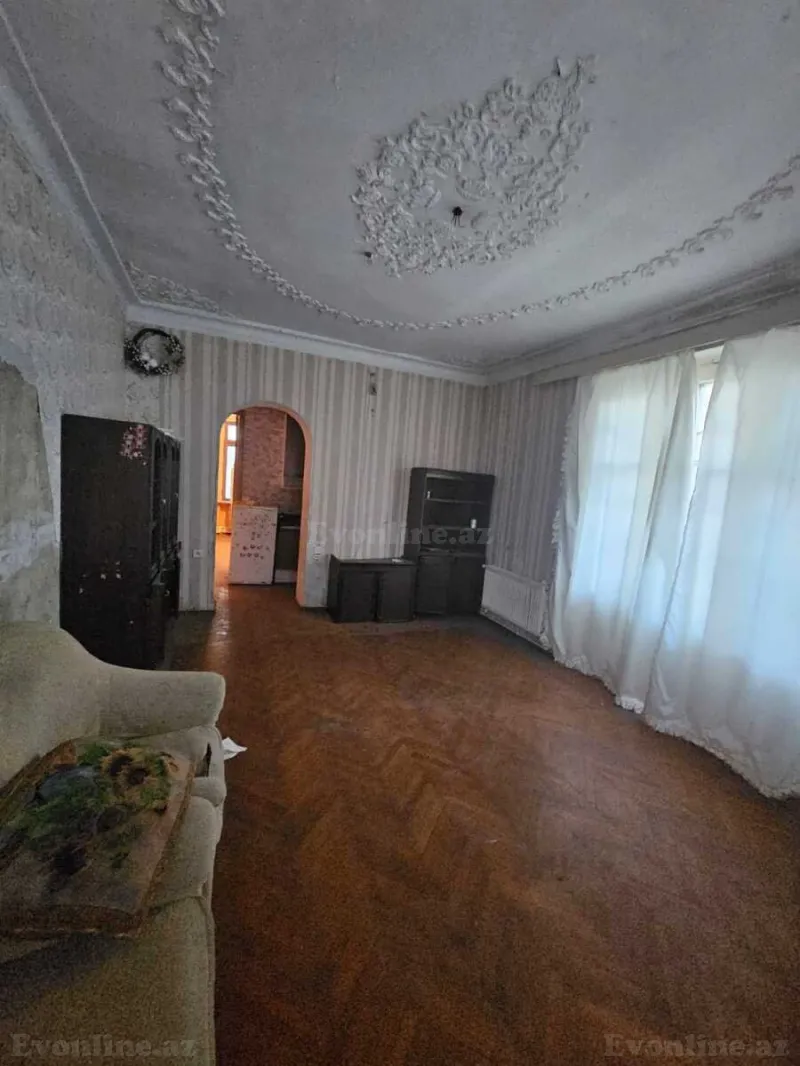 Satılır 3 otaqlı Mənzil Köhnə tikili 65 m² Nəsimi r. - şəkil 9