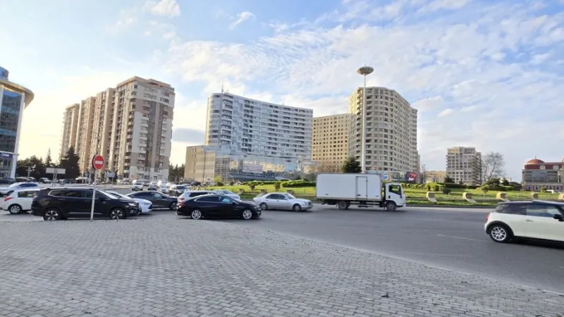 3 otaqlı Mənzil 144 m² Əhmədli Satılır