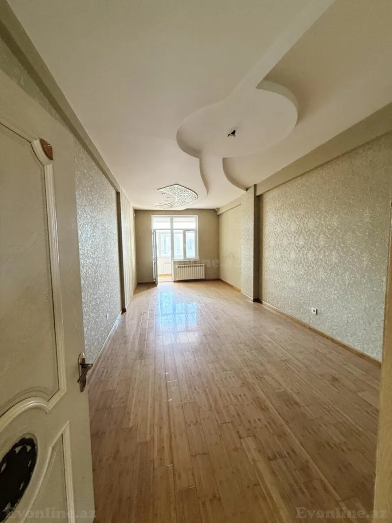 Satılır 3 otaqlı Mənzil Yeni tikili 135 m² 8 Noyabr m. - şəkil 3