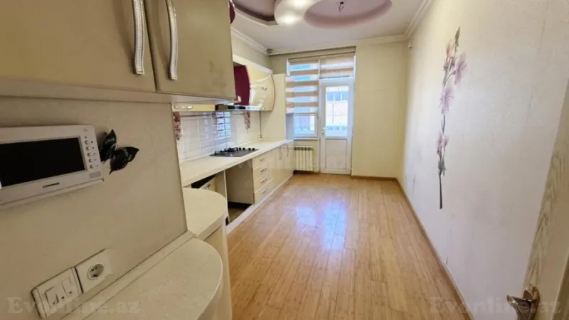 Satılır 3 otaqlı Mənzil Yeni tikili 135 m² 8 Noyabr m. - şəkil 5