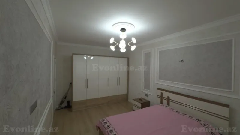 Satılır 2 otaqlı Mənzil Köhnə tikili 51.6 m² 4-cü mikrorayon - şəkil 2