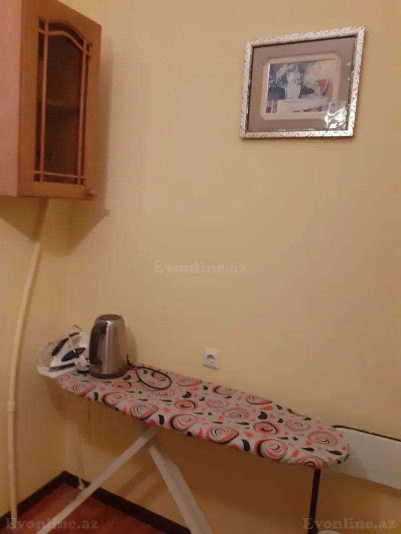 Kirayə verilir 3 otaqlı Mənzil Köhnə tikili 70 m² 8 Noyabr m. - şəkil 4