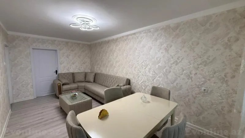 2 otaqlı Mənzil 55 m² Xalqlar Dostluğu m. Satılır