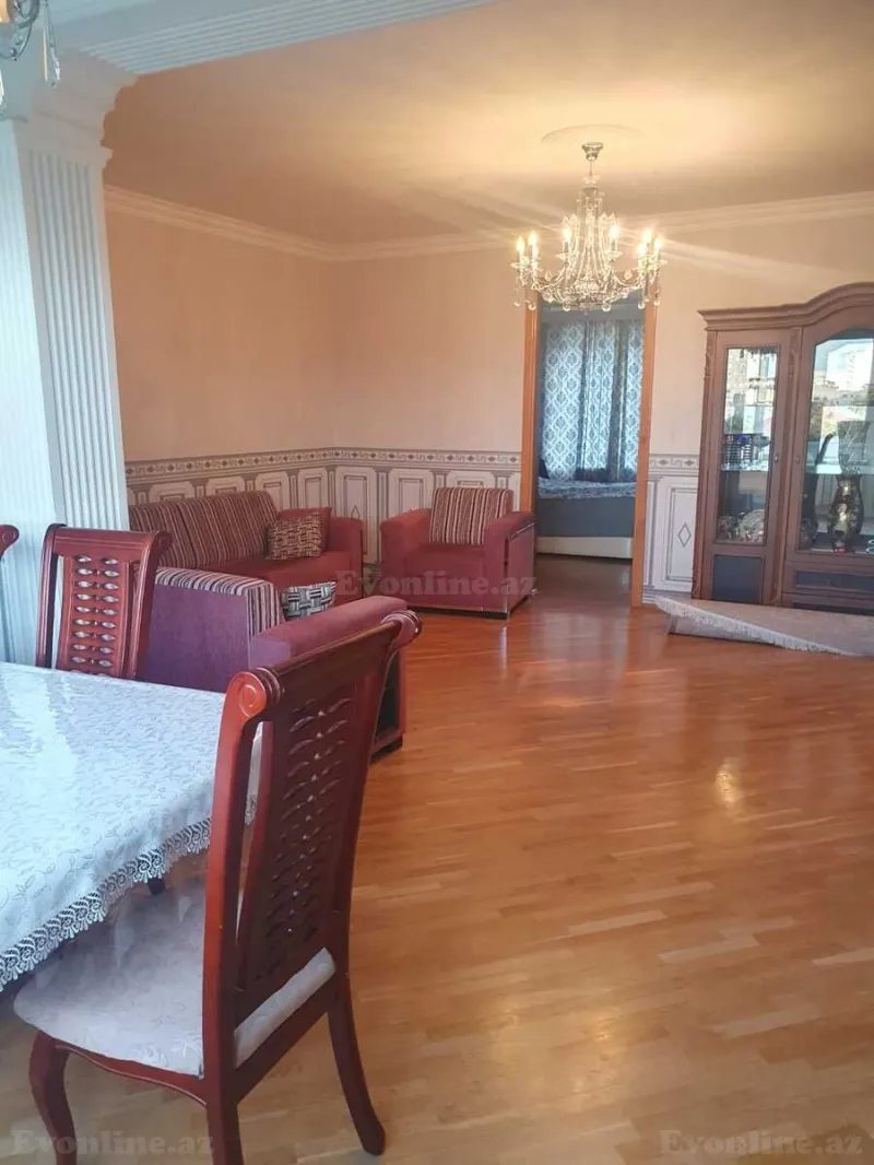 Satılır 5 otaqlı Mənzil Köhnə tikili 120 m² 20-ci sahə - şəkil 3