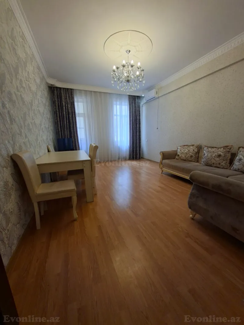 2 otaqlı Mənzil 70 m² Əhmədli Satılır