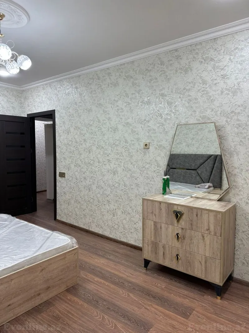 3 otaqlı Mənzil 70 m² Həzi Aslanov Kirayə verilir