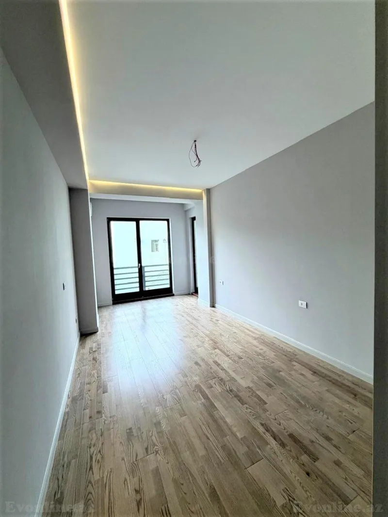 Kirayə verilir 4 otaqlı Mənzil Yeni tikili 200 m² Sahil m. - şəkil 9