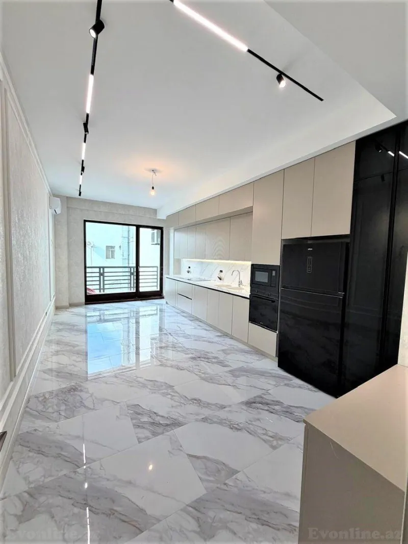 Kirayə verilir 4 otaqlı Mənzil Yeni tikili 200 m² Sahil m. - şəkil 11