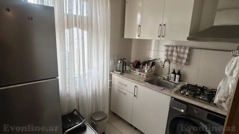 Satılır 2 otaqlı Mənzil Köhnə tikili 60 m² Xətai r. - şəkil 4