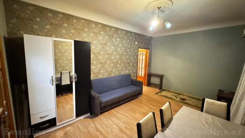 2 otaqlı Mənzil 40 m² 7-ci mikrorayon Satılır