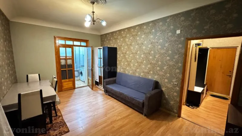 Satılır 2 otaqlı Mənzil Köhnə tikili 40 m² 7-ci mikrorayon - şəkil 3