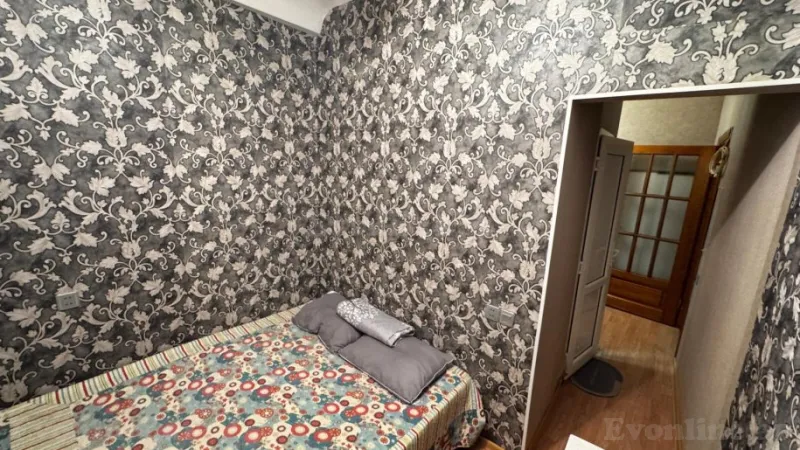 Satılır 2 otaqlı Mənzil Köhnə tikili 40 m² 7-ci mikrorayon - şəkil 5