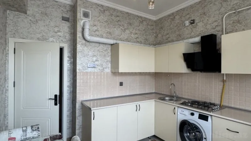 Kirayə verilir 2 otaqlı Mənzil Yeni tikili 85 m² Bayıl - şəkil 8